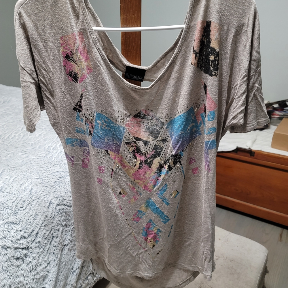 Graphic Print Women's Top